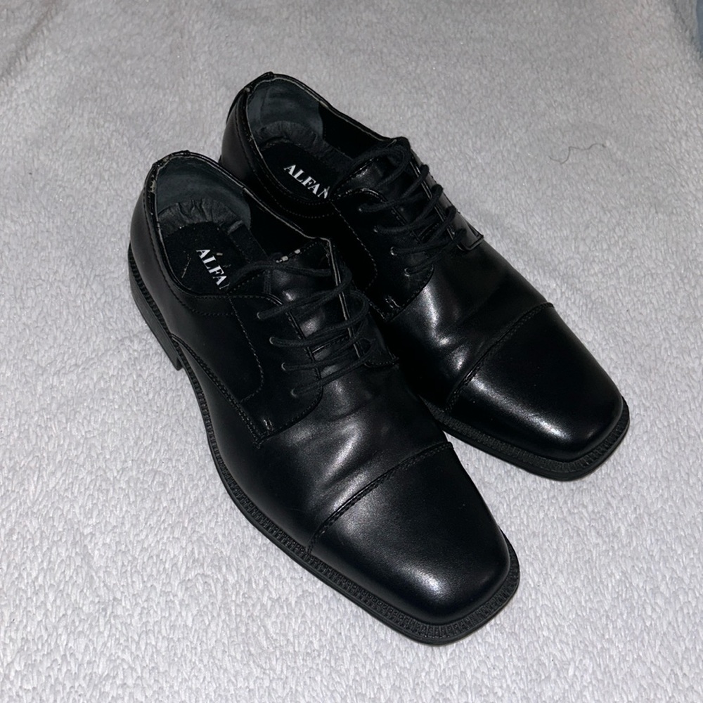 Alfani shoes for big kids size 7